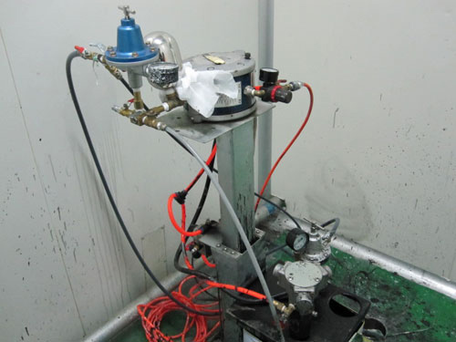 固瑞克（308）氣動(dòng)升降供油系統(tǒng)